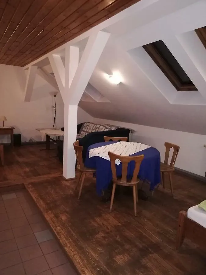Ferienwohnungen Manuela Eckert Vienna Apartment